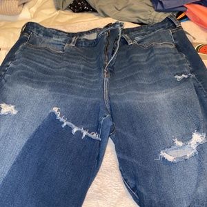 American Eagle Dream Jeans Distressed